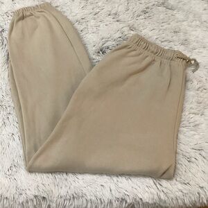 boohoo heavier weight elastic bottom light tan cream jogger Woman’s XL